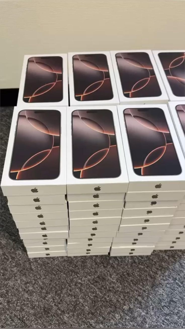 IPhone 16pro Max Pallet - Image 3